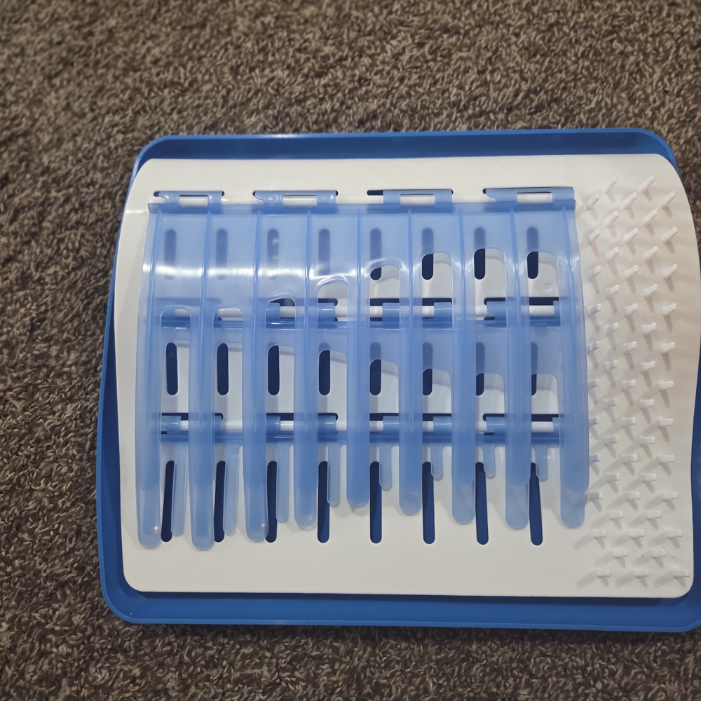 Blue Kids Drying Rack - Picture 3 of 5